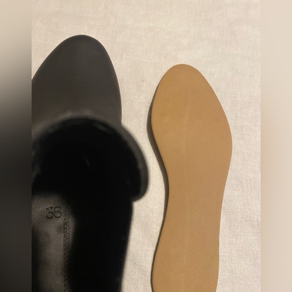 Jeffrey Campbell Cloudy Rain Chelsea Boots - Picture 8 of 9